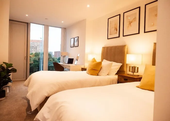 Skyline * Manchester