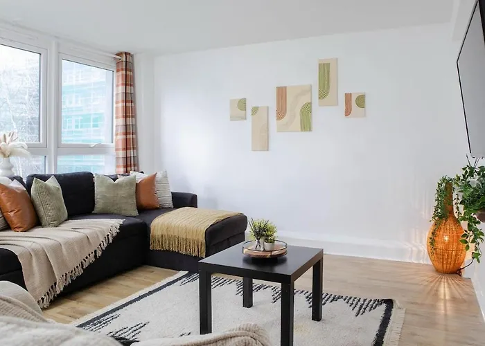 Apartament Cozy Next To Ao Arena With Free Parking *