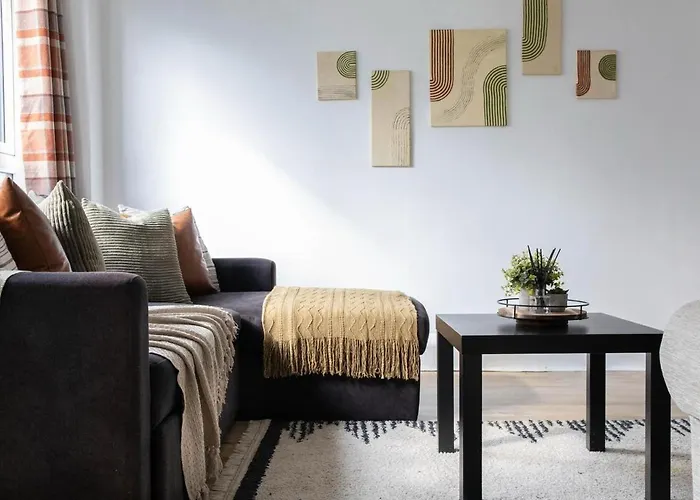 Cozy Next To Ao Arena With Free Parking Apartmán