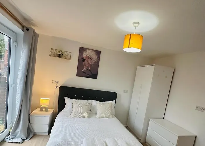 The Grounded Pearl *