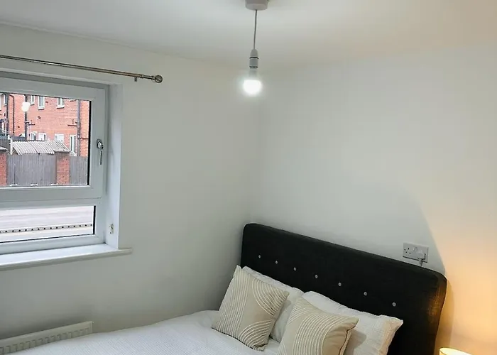 Daire The Grounded Pearl Manchester