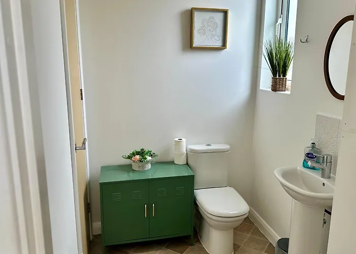 펜션 Getaway - 3br Near Etihad & Ao Arena - Sleeps 6 *