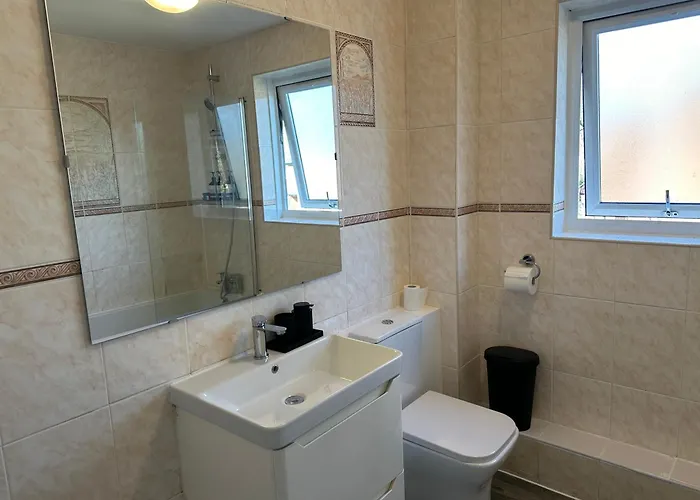 Casa de Férias Pool&tennis Table - Up To 40 Percent Off Old Trafford 3 Bed Manchester