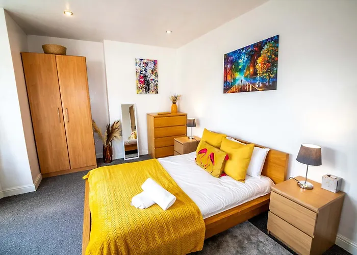 Stunning Didsbury By Superhost Manchester