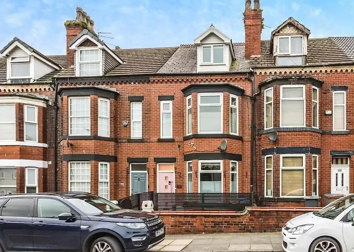 Large 5-bedroom House In Salford-free Parking-sleeps 10 맨체스터