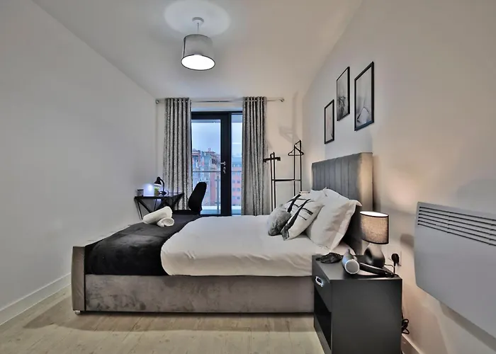 - 2-bed - Sleeps 4 - Wifi Lägenhet