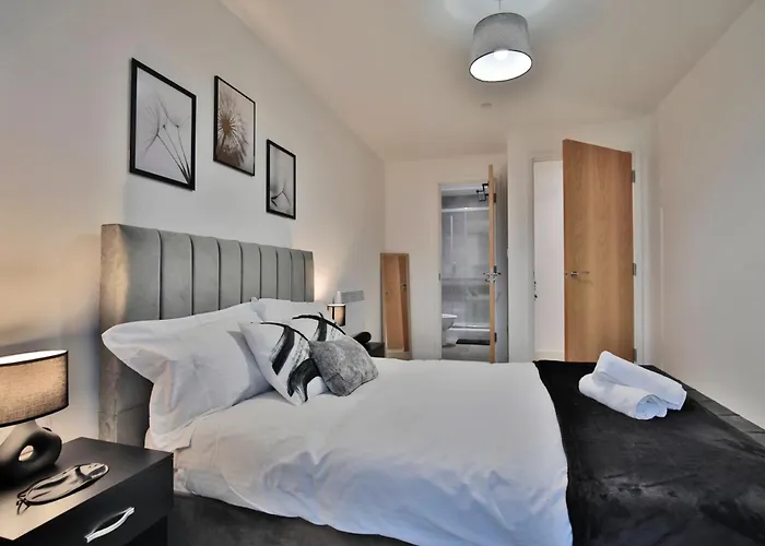 - 2-bed - Sleeps 4 - Wifi Apartamento