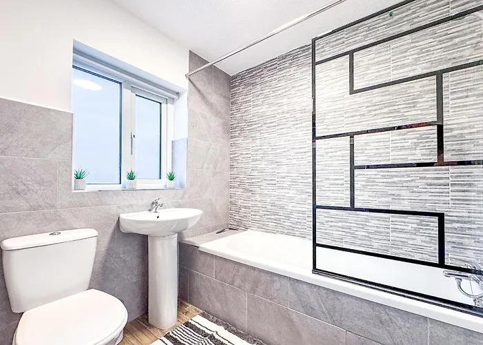 度假居 Cozy 2 Bed - Free Parking, Great Location By Vista Short Lets