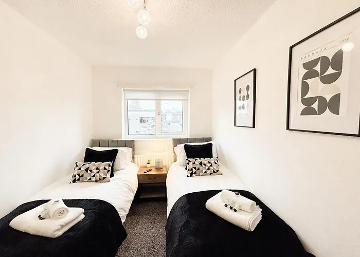 Cozy 2 Bed - Free Parking, Great Location By Vista Short Lets Feriehus *