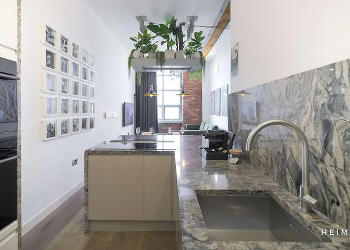 New York By The Heim *