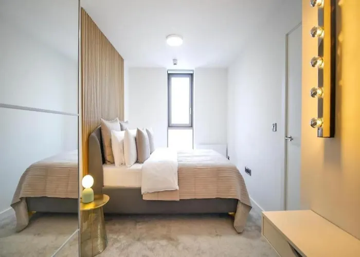 Skyline By The Heim *