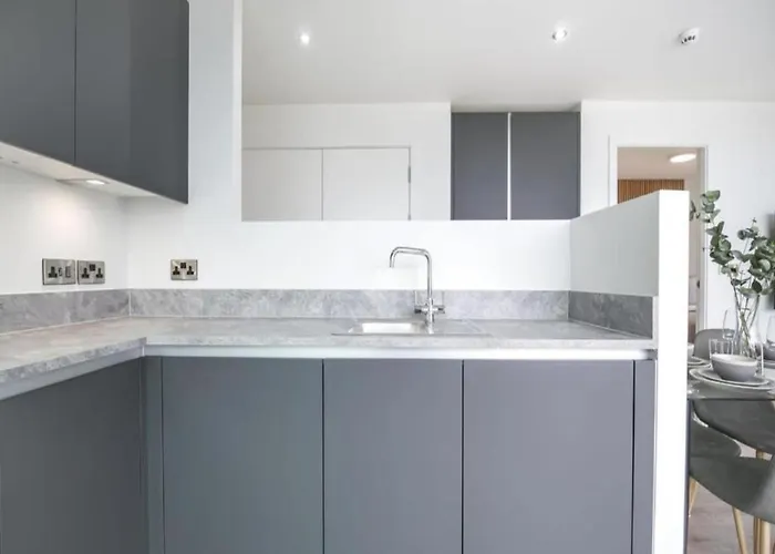 Skyline By The Heim *