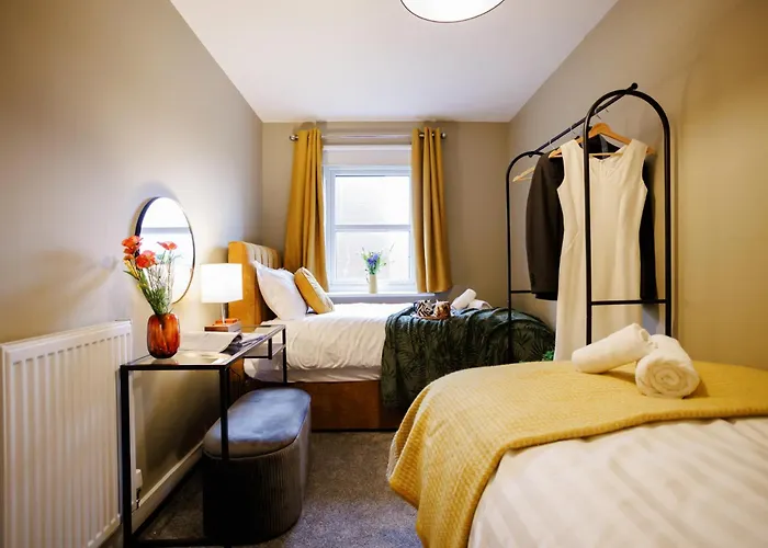 Luxury Celebrity Townhouse Etihad Stadium Coop Live Arena 2 Parking Sleep 10