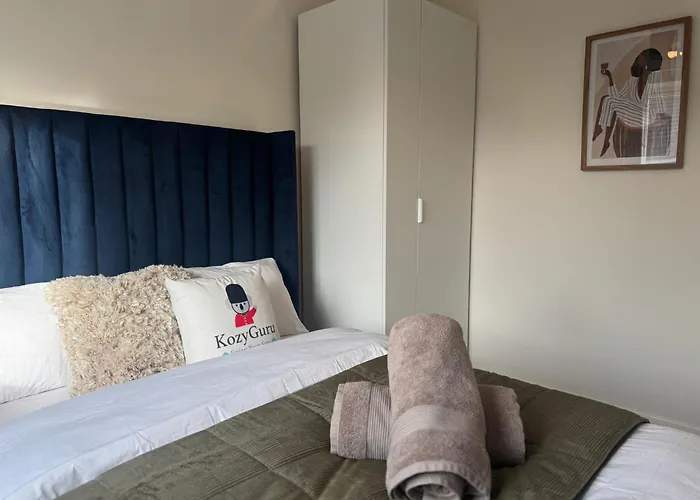 Lapford Luxe - Stylish 3bdr By Etihad And Coop Live