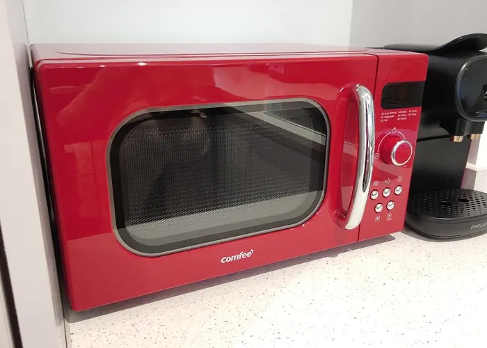 Penthouse-like With & Waterfront Views In Old Trafford With 500mbps Internet And Netflix דירה