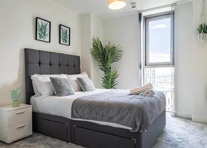 Daire Centre,picadilly , Skyline View