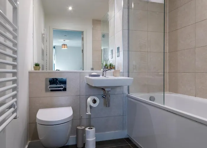 Daire Centre,picadilly , Skyline View Manchester