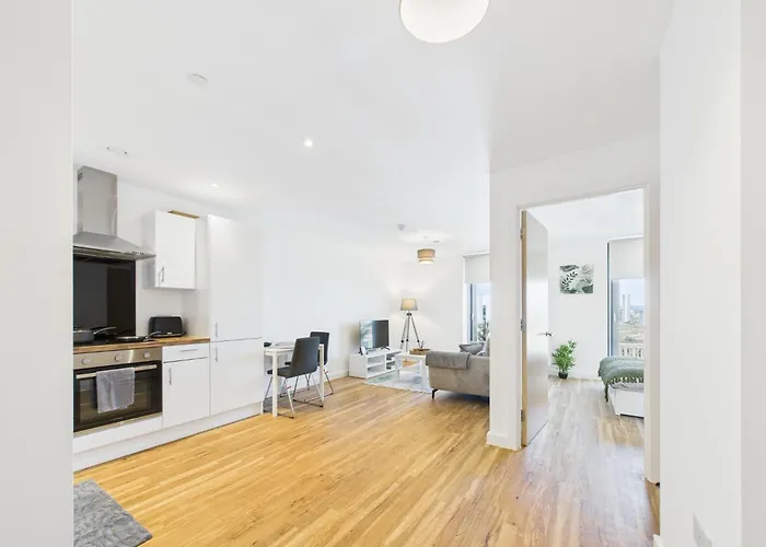 New! 1br In Media * Manchester