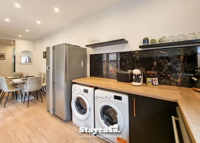 Clarence Co-living - Private Self-cater بيت للعطل مانشستر