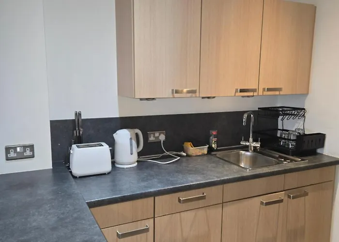 Brilliant 2 Bedroom *