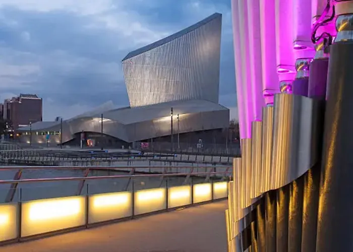 Daire Cozy 3 Bd House, Perfect For Large Group Of 6 *