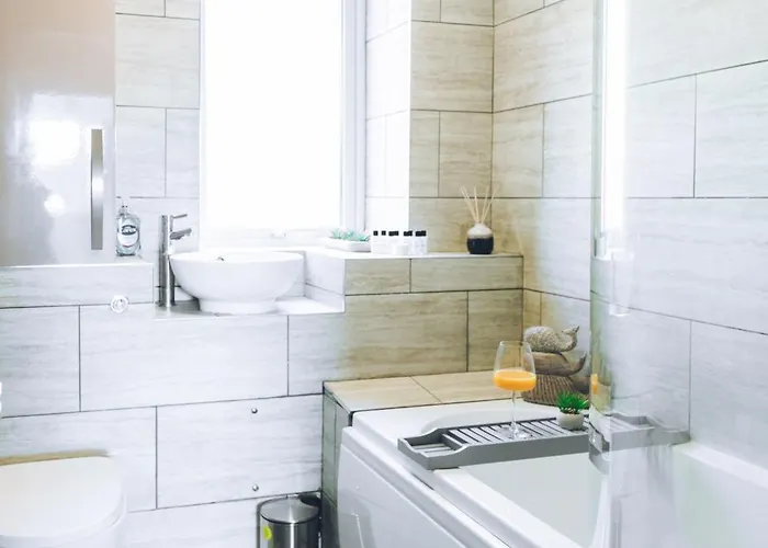 Prázdninový dům Forest View- Oasis Mural -didsbury Zen Sleeps 10