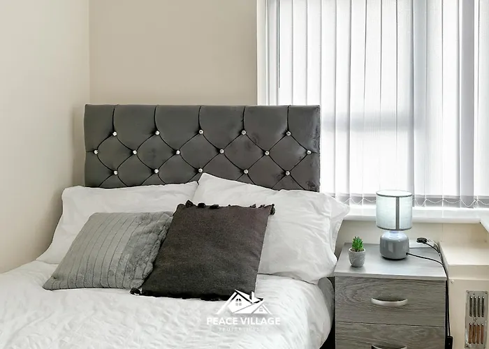 Ashton Co-living - Private Self-cater * 맨체스터