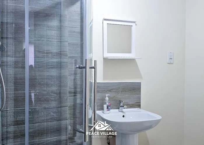 Ashton Co-living - Private Self-cater 펜션