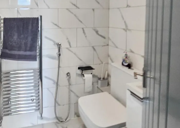 펜션 Beresford Co-living - Private Self-cater