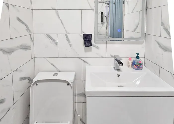 Nyaraló Beresford Co-living - Private Self-cater Manchester