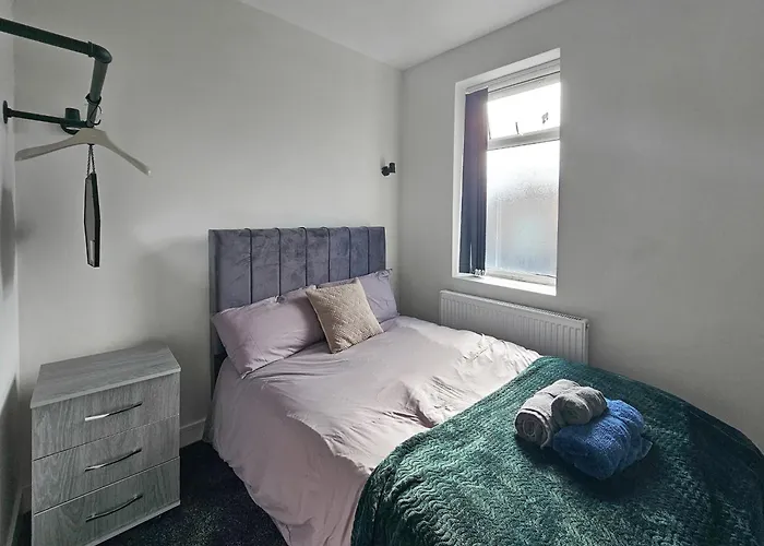 펜션 Beresford Co-living - Private Self-cater *