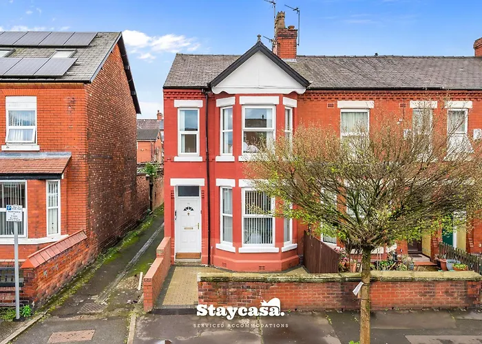 Monton Co-living - Private Self-cater * Manchester