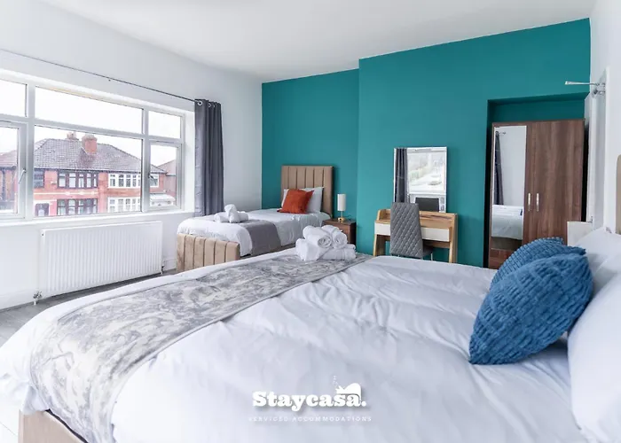 Сasa de vacaciones Mauldeth Co-living - Private Self-cater *