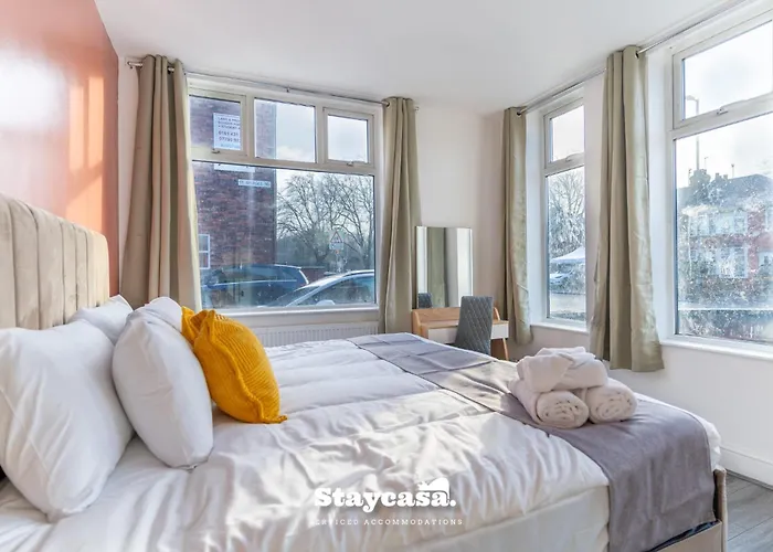 Mauldeth Co-living - Private Self-cater Mánchester