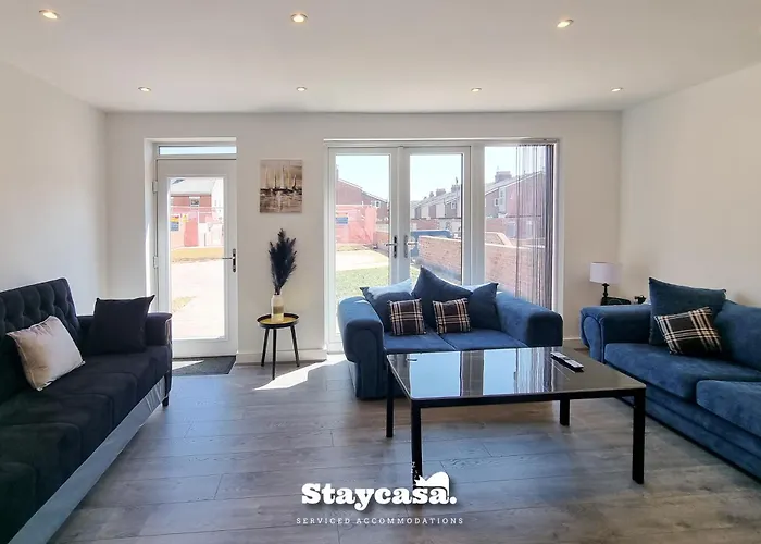 Harmony Living Modern New Build With Parking Manchester