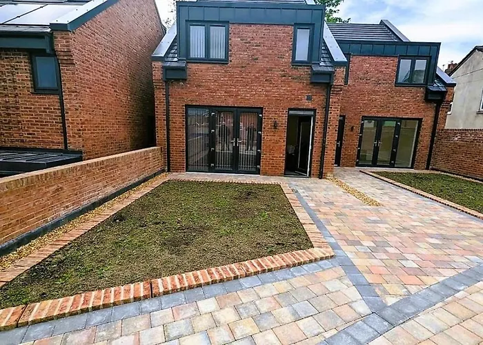 Harmony Living Modern New Build With Parking Tatil Evi Manchester