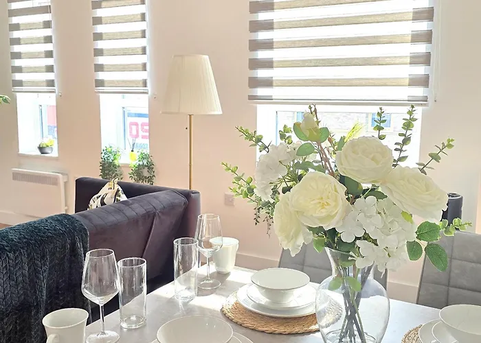 The Hidden Chapter 2 Bedrooms By Bevolve * 맨체스터