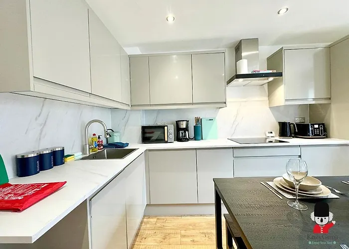 Kozy Salford 4br 9ppl 5 Mins To Centre