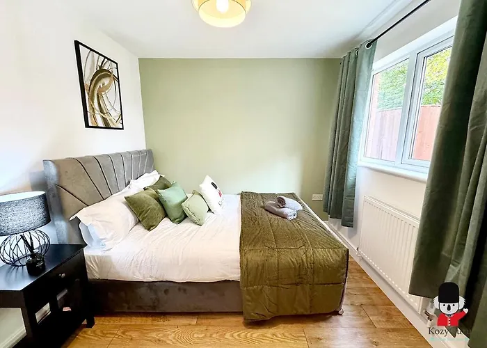 Kozy Salford 4br 9ppl 5 Mins To Centre 아파트 *