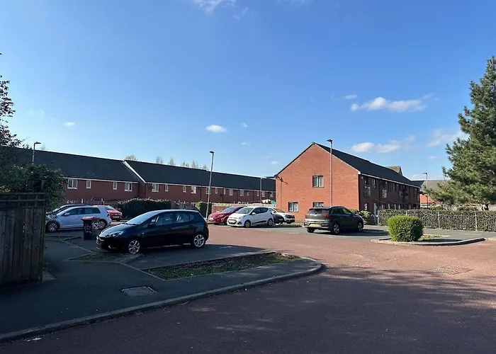 Inside City, Modern & Luxurious 2 Bed Apartment, Entire Unit * Manchester