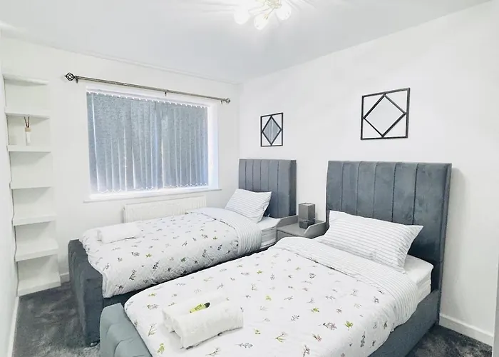 Luxury 5br With Access Apartament *