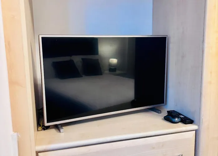 Luxury 5br With Access * Manchester