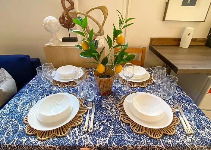 Apartment Centre Beautiful & Cosy *