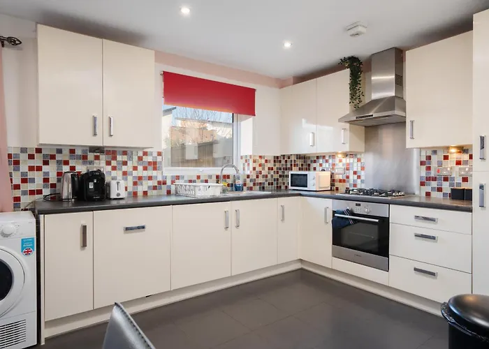 Sunset - Coop Live - Etihad - Pool Table