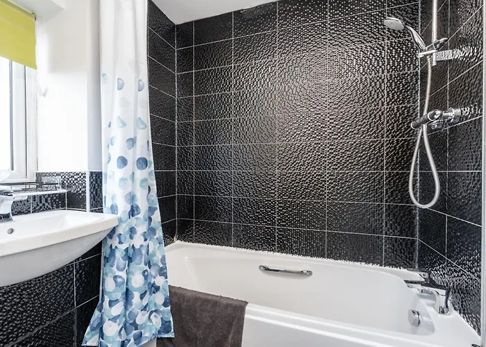 Sunset - Coop Live - Etihad - Pool Table *