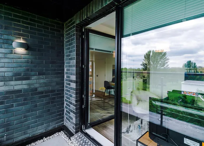 Apartament Modern In Old Trafford, Balcony, Sleeps6 *