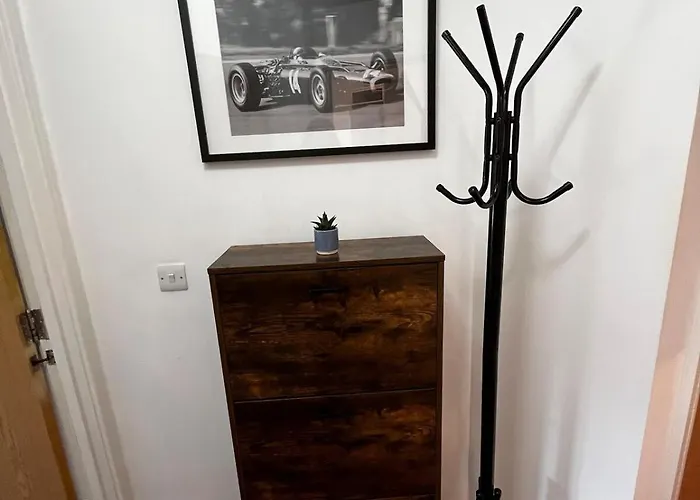 아파트 Chic 2-bed Flat - Coop Live & Ethiad