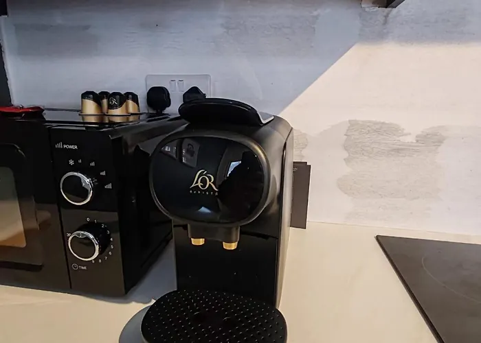 Chic & Modern Escape بيت للعطل *