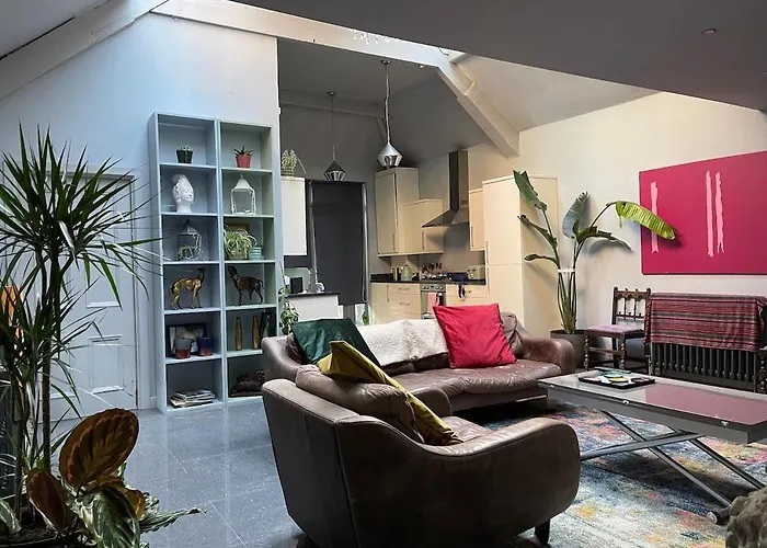 Quirky House 度假居 *