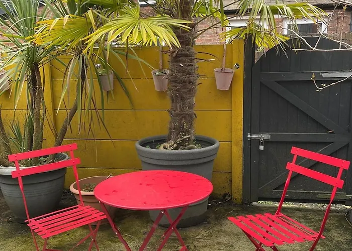 度假居 Quirky House